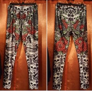Skull and Roses Leggings